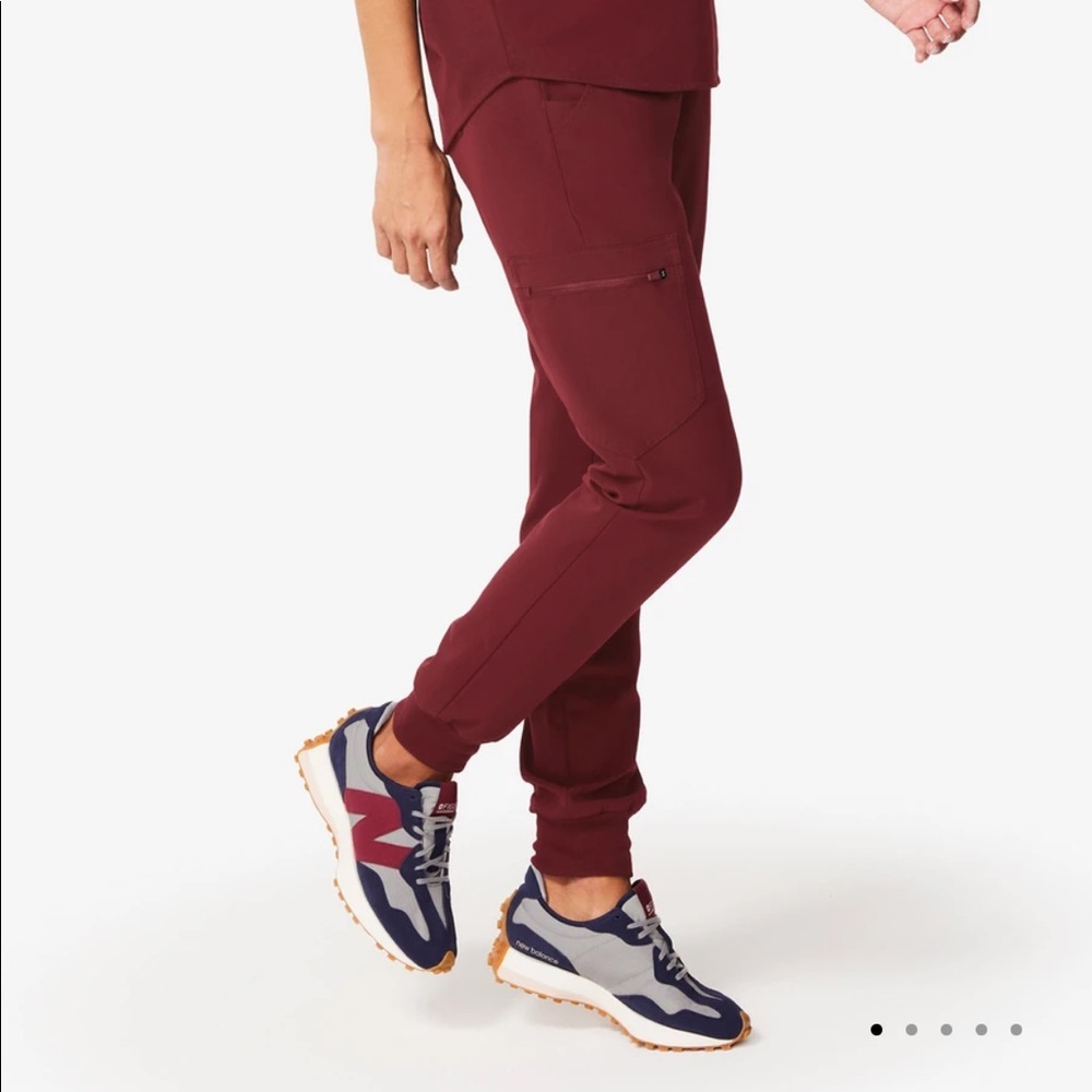 Figs Zamora Jogger Scrubs-Burgundy